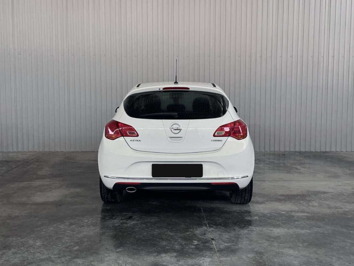 Купить Opel Astra с пробегом. Фото: #5