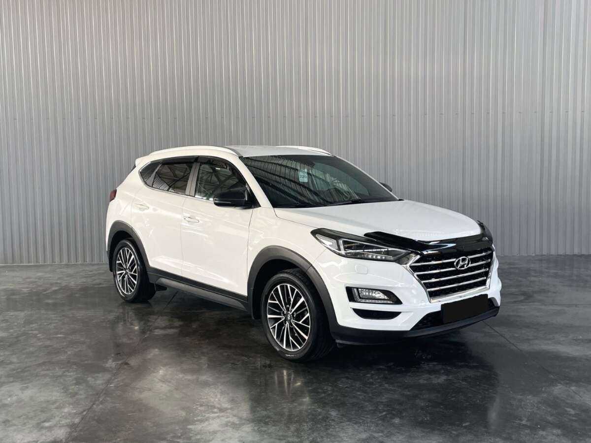 Купить Hyundai Tucson с пробегом. Фото: #2