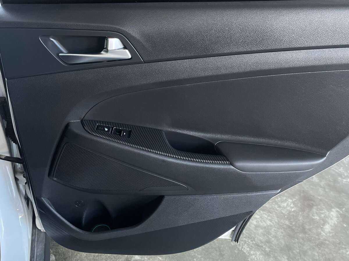Купить Hyundai Tucson с пробегом. Фото: #24