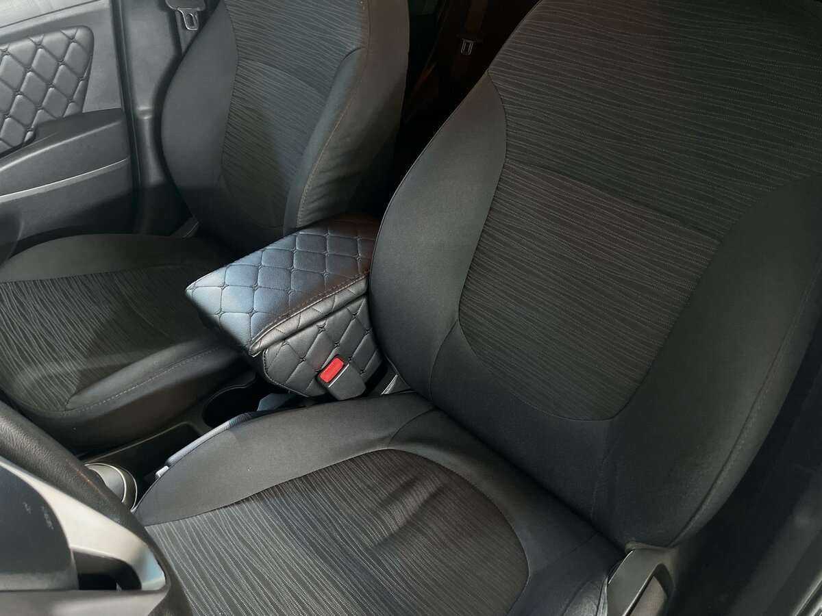 Купить Hyundai Solaris с пробегом. Фото: #12