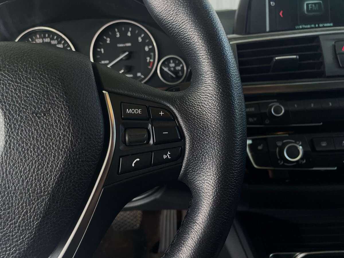 Купить BMW 3 серии с пробегом. Фото: #11