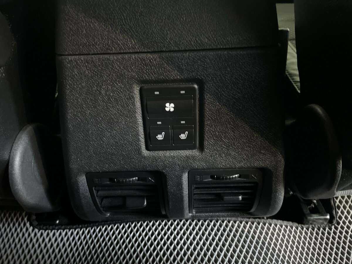 Купить УАЗ Patriot с пробегом. Фото: #20