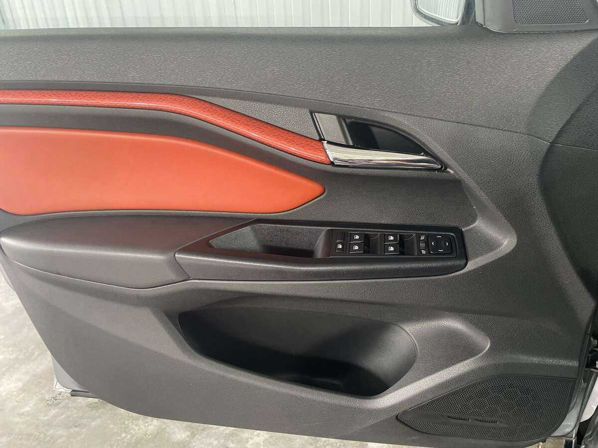 Купить Lada (ВАЗ) Vesta с пробегом. Фото: #20