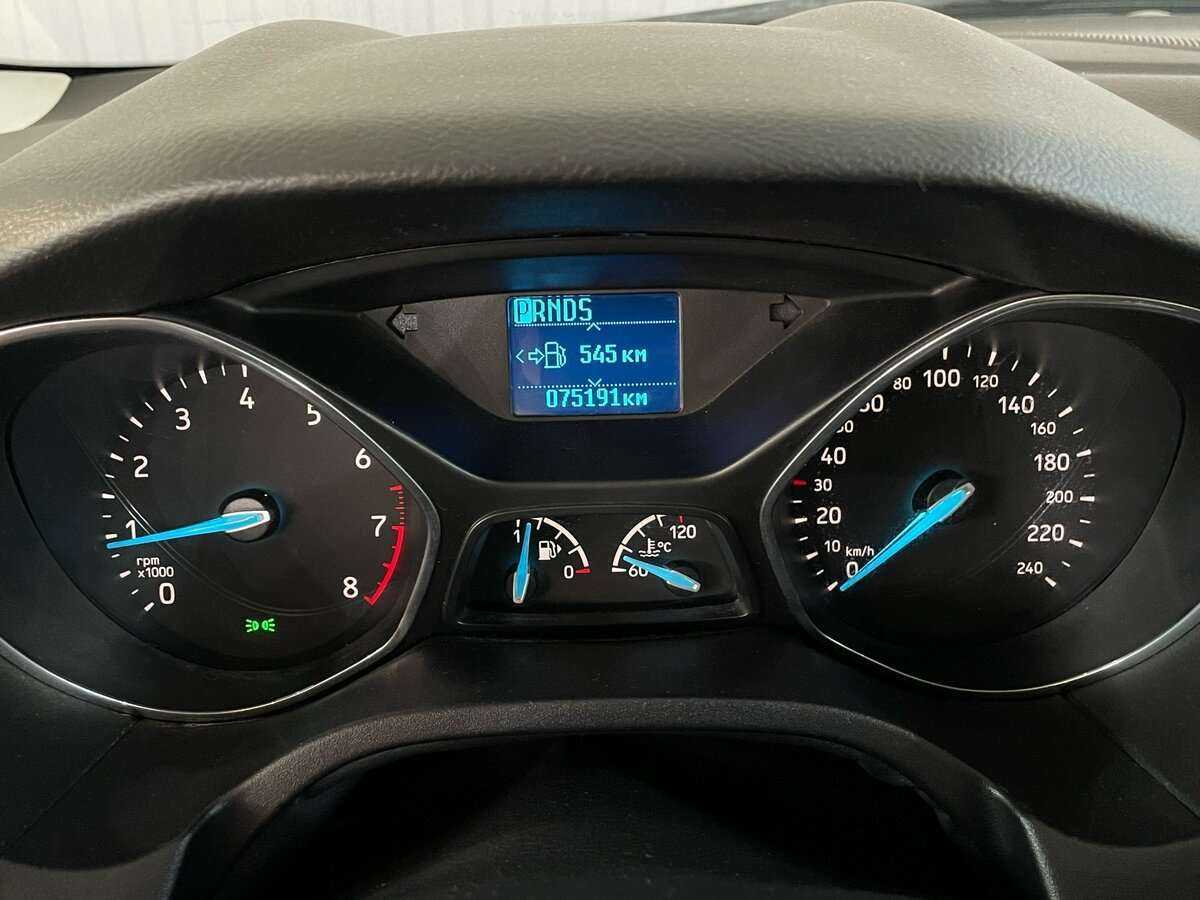 Купить Ford Focus с пробегом. Фото: #9