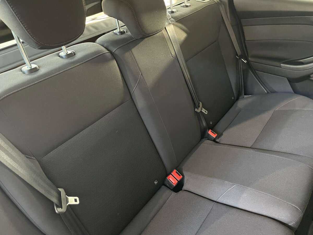 Купить Ford Focus с пробегом. Фото: #15