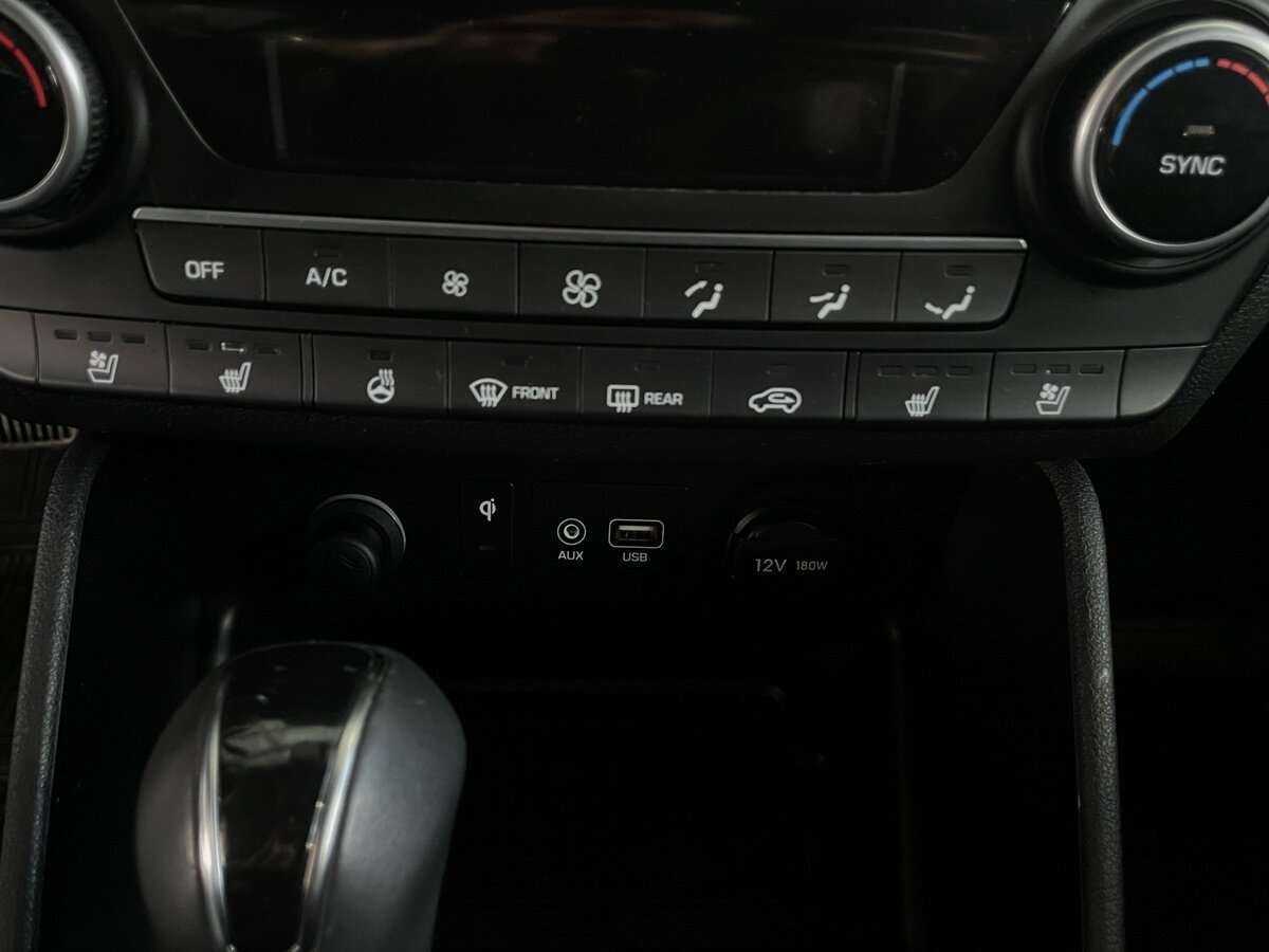 Купить Hyundai Tucson с пробегом. Фото: #15