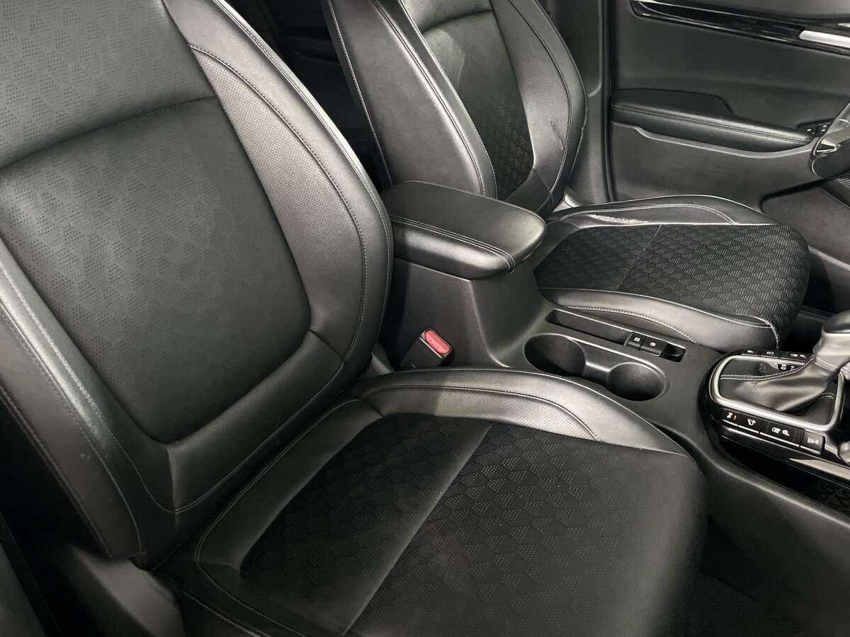 Купить Kia Seltos с пробегом. Фото: #17