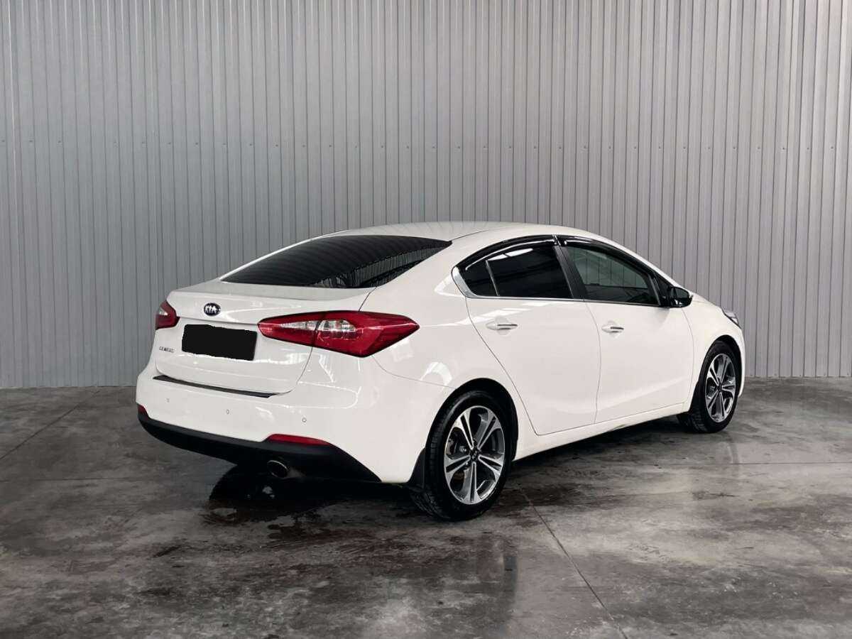 Купить Kia Cerato с пробегом. Фото: #4