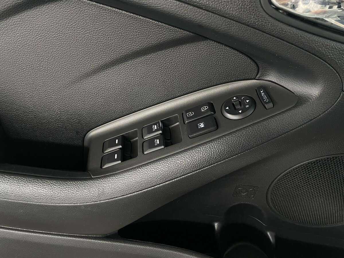 Купить Kia Cerato с пробегом. Фото: #21