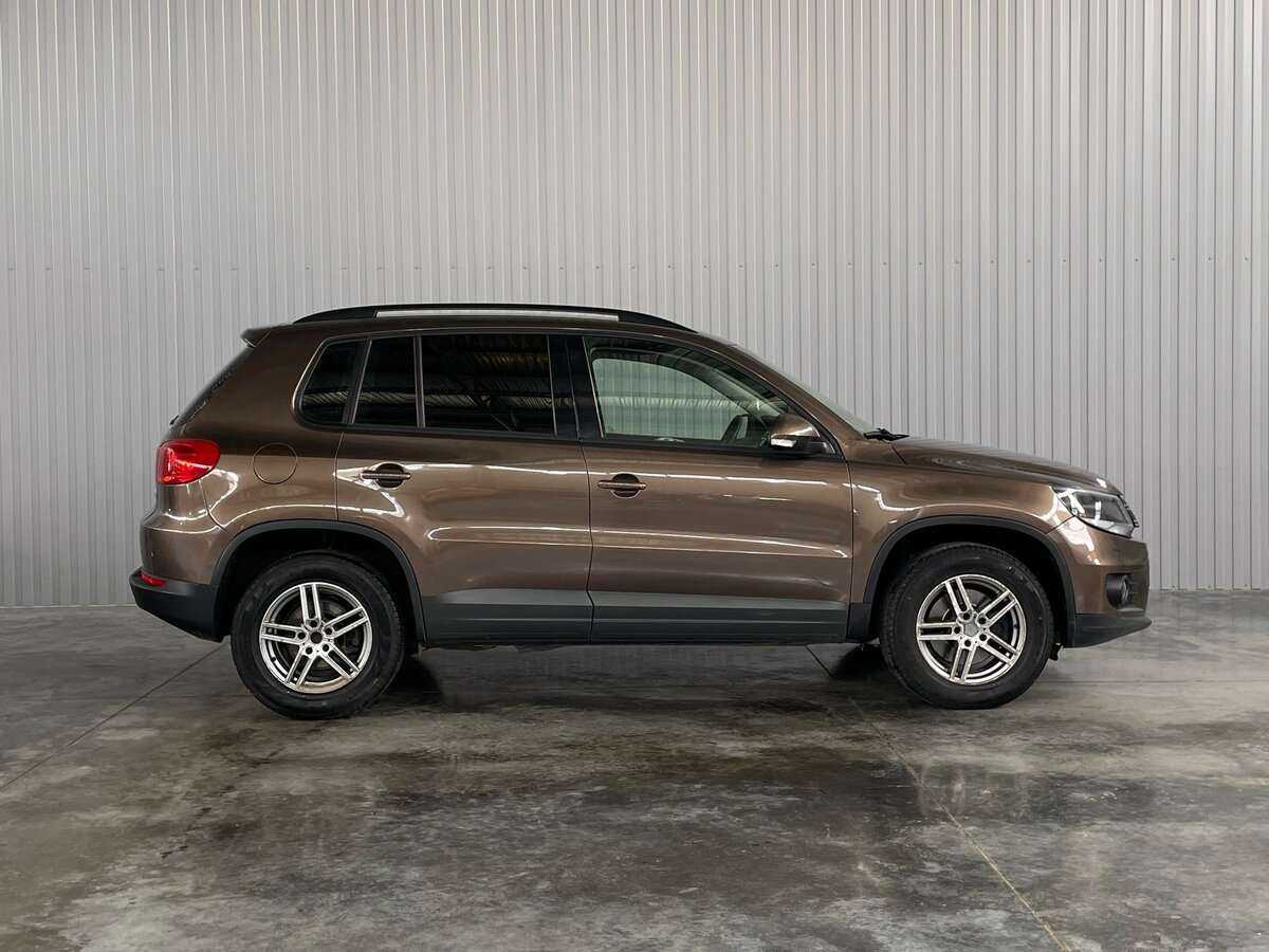 Купить Volkswagen Tiguan с пробегом. Фото: #3