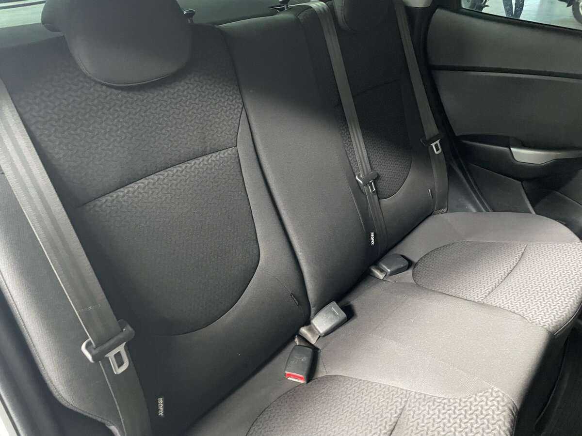 Купить Kia Rio с пробегом. Фото: #15