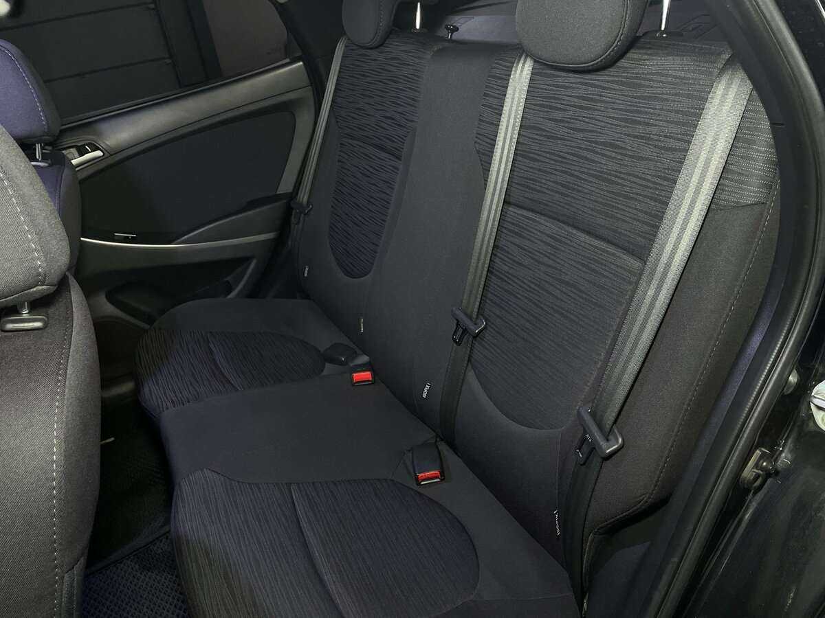 Купить Hyundai Solaris с пробегом. Фото: #14