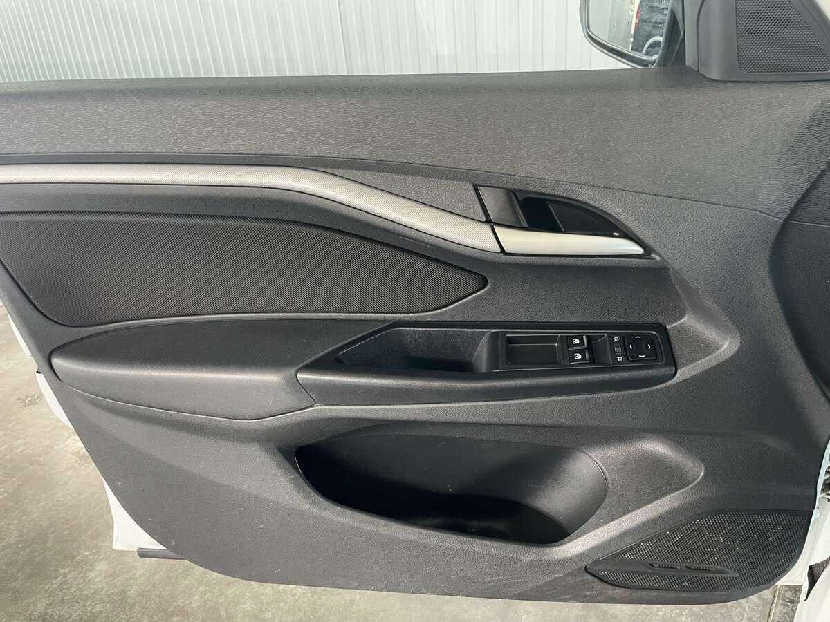 Купить Lada (ВАЗ) Vesta с пробегом. Фото: #19