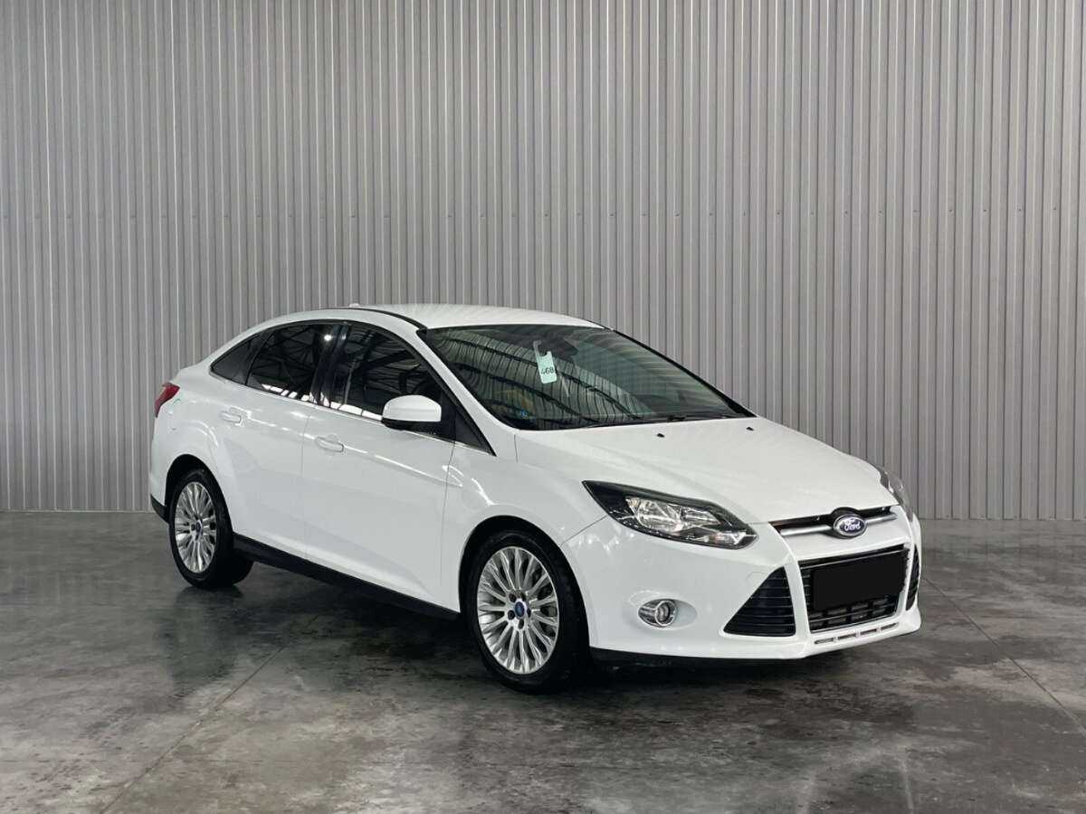 Купить Ford Focus с пробегом. Фото: #2