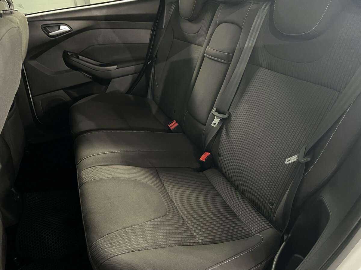 Купить Ford Focus с пробегом. Фото: #11