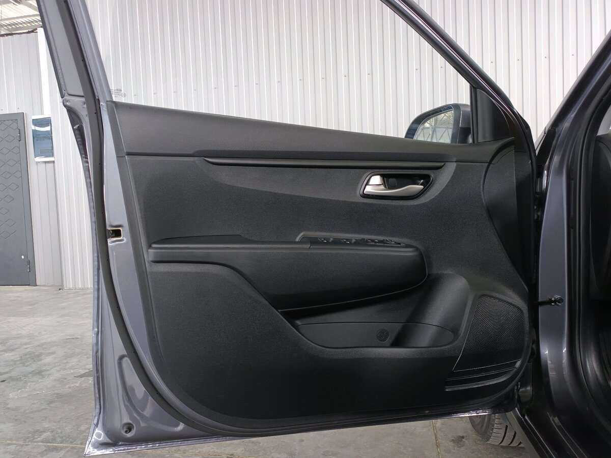 Купить Kia Rio с пробегом. Фото: #8