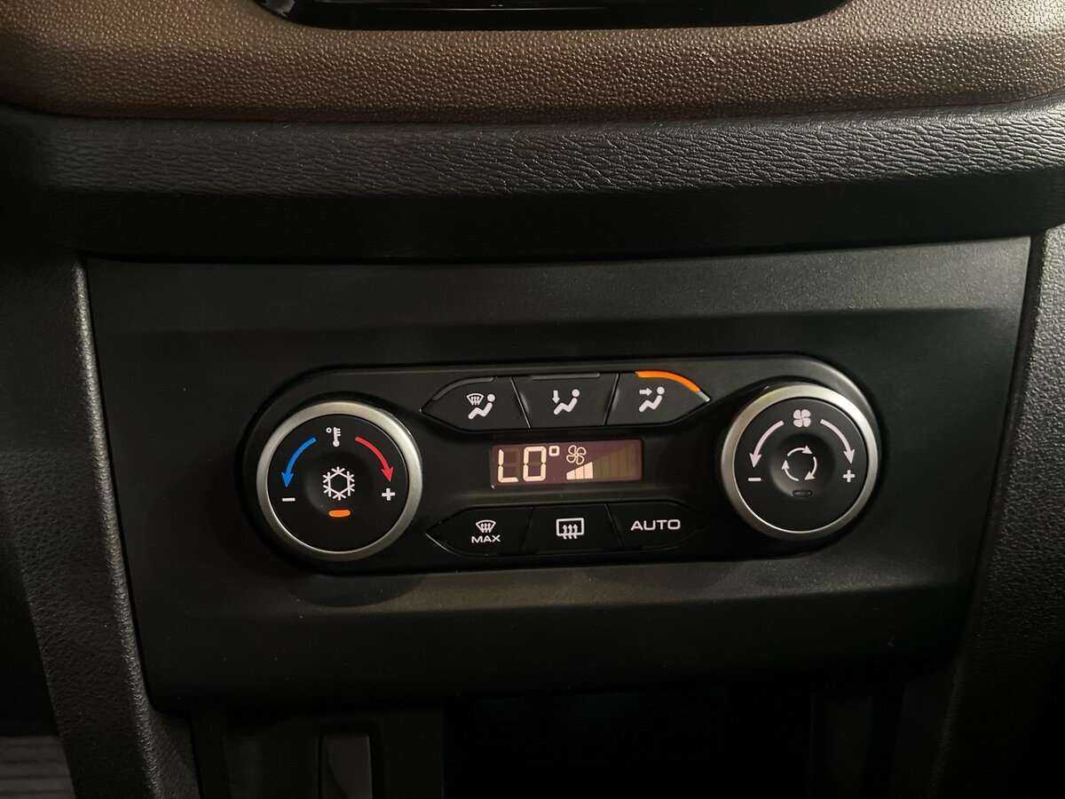 Купить Lada (ВАЗ) XRAY с пробегом. Фото: #14