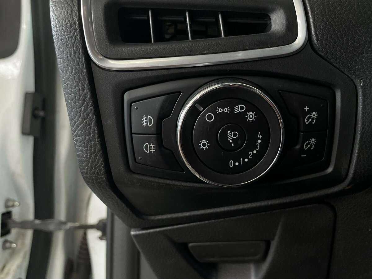Купить Ford Focus с пробегом. Фото: #13