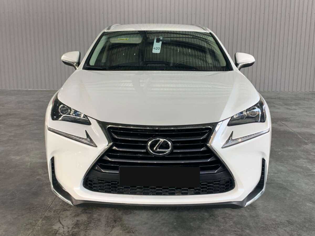 Купить Lexus NX с пробегом. Фото: #1