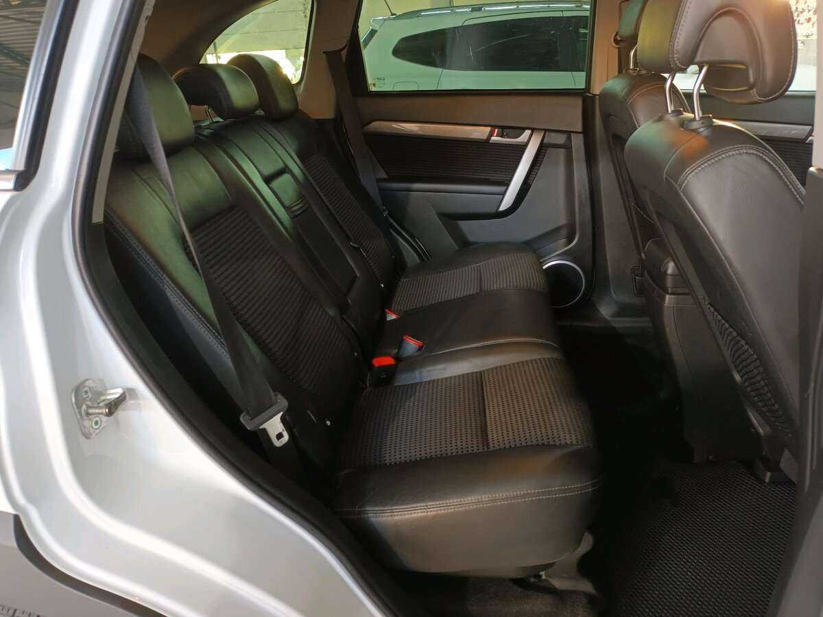 Купить Chevrolet Captiva с пробегом. Фото: #16