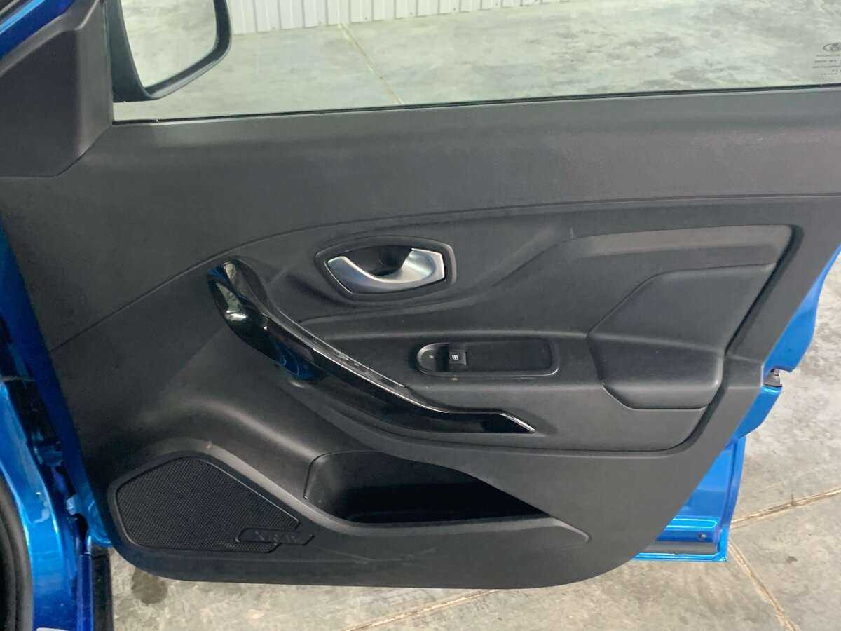 Купить Lada (ВАЗ) XRAY с пробегом. Фото: #16