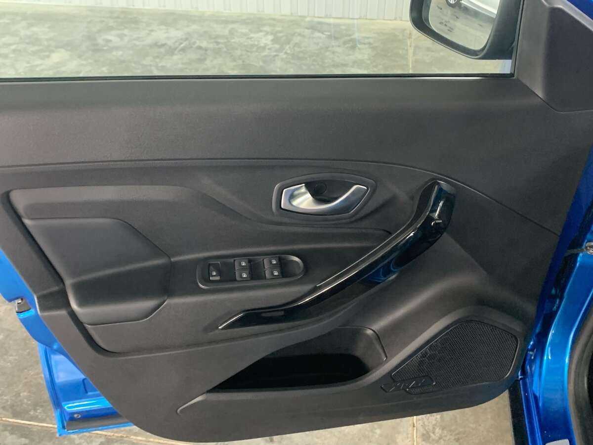 Купить Lada (ВАЗ) XRAY с пробегом. Фото: #18