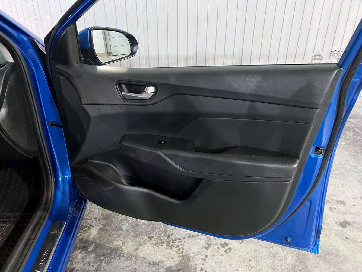 Купить Hyundai Solaris с пробегом. Фото: #14