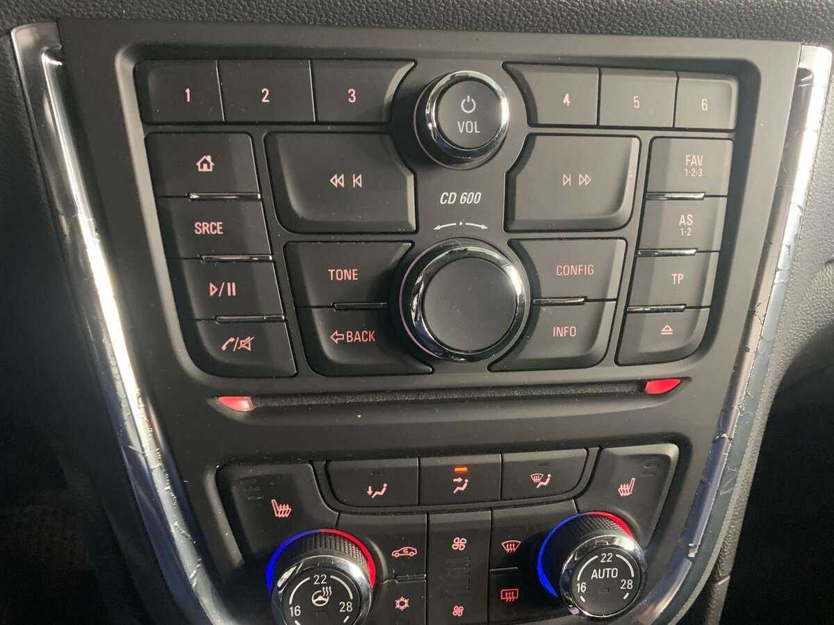 Купить Opel Mokka с пробегом. Фото: #12