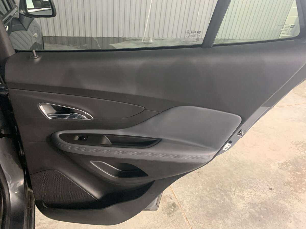 Купить Opel Mokka с пробегом. Фото: #20