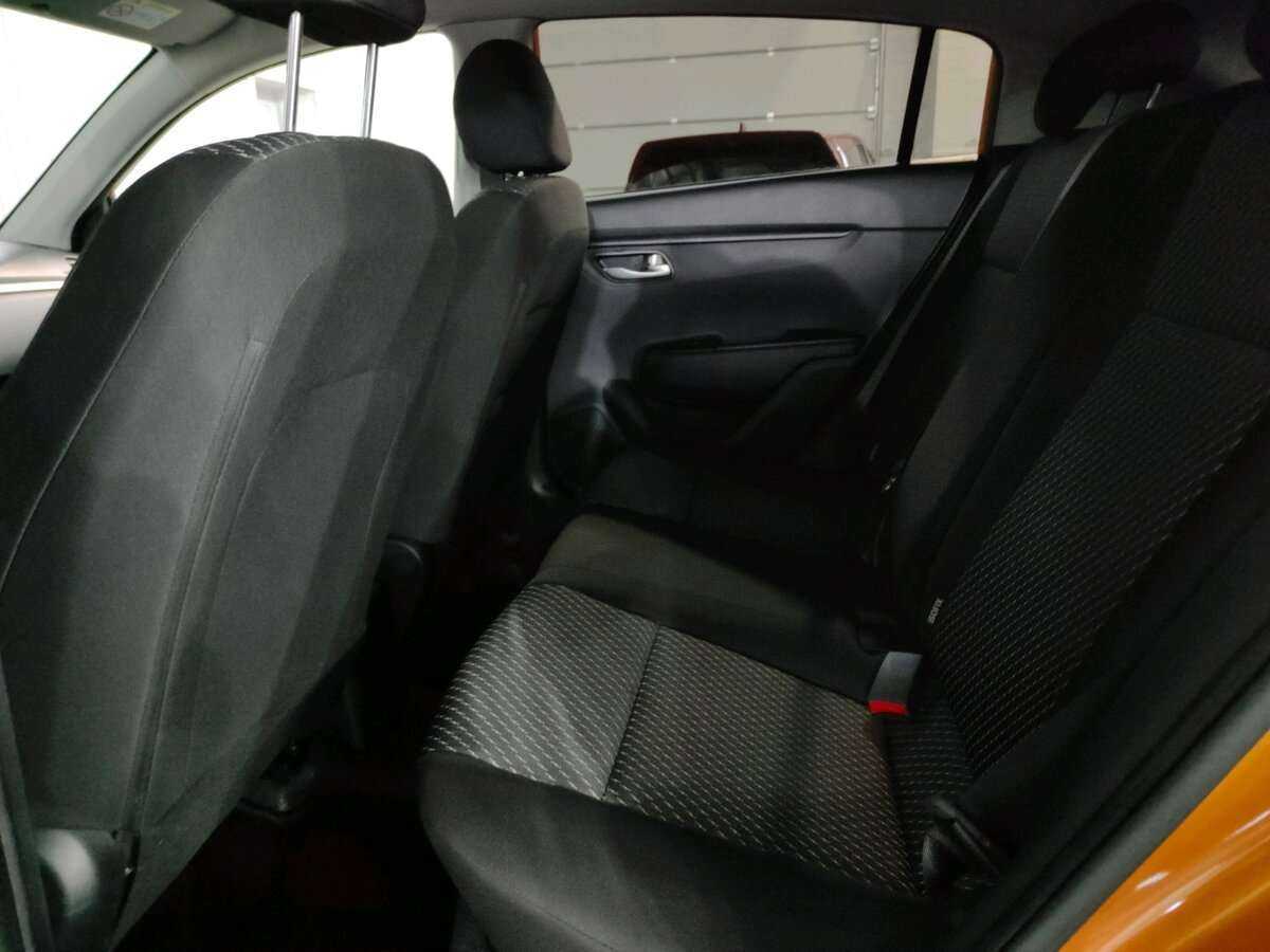 Купить Kia Rio с пробегом. Фото: #11