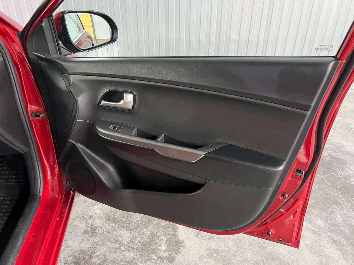 Купить Kia Rio с пробегом. Фото: #14