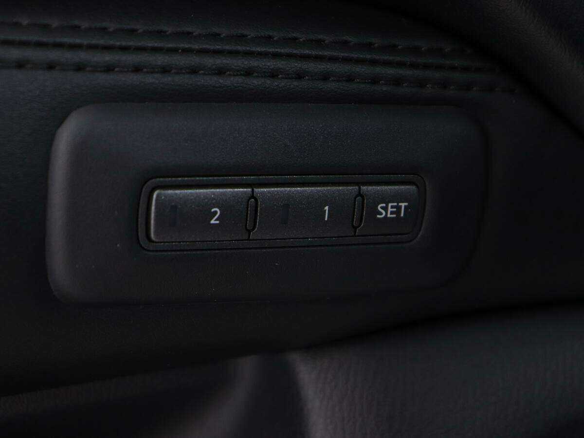 Купить Infiniti QX60 с пробегом. Фото: #19