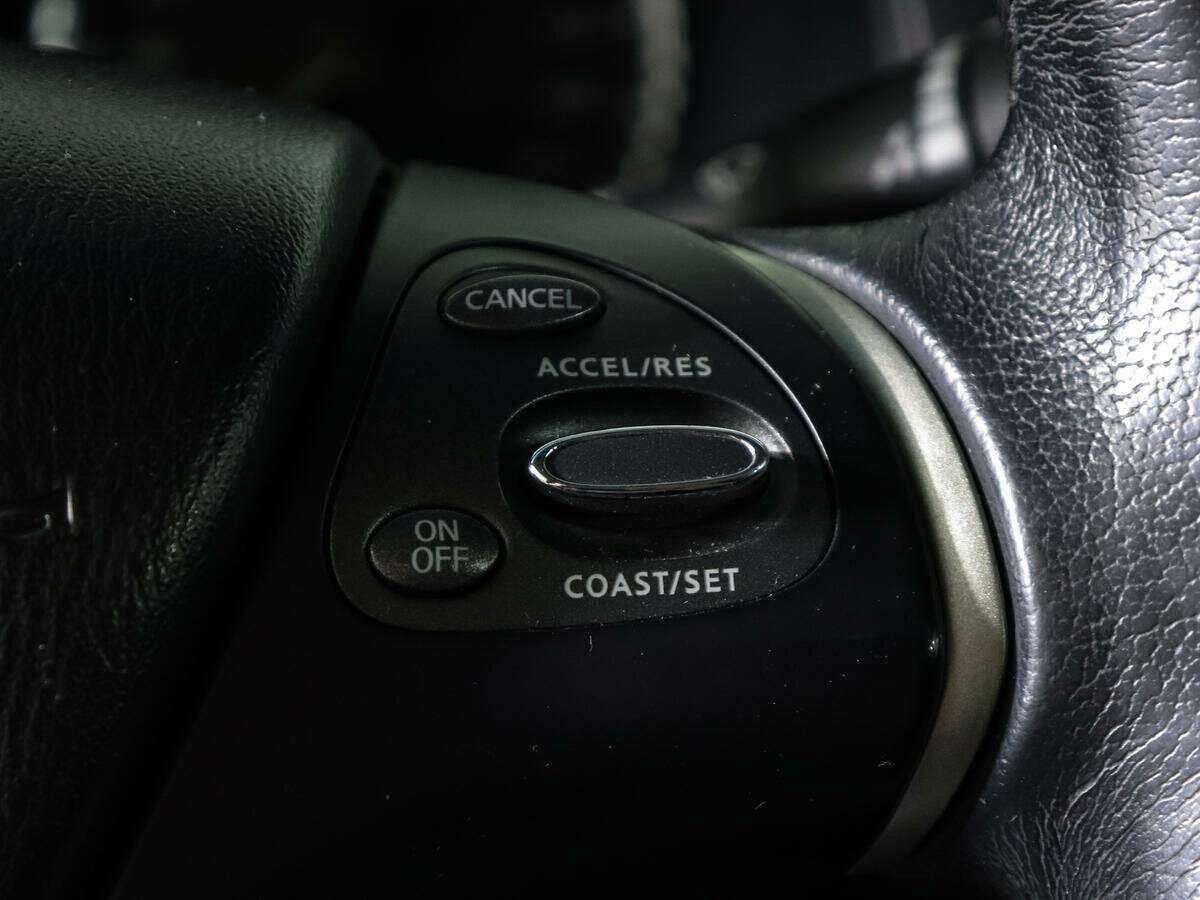 Купить Infiniti QX60 с пробегом. Фото: #23