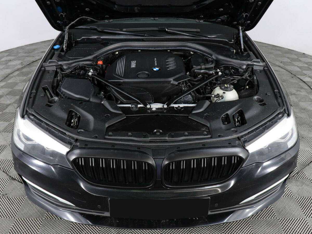 Купить BMW 5 серии с пробегом. Фото: #9