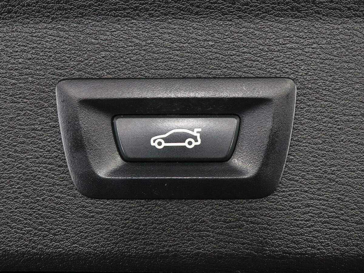 Купить BMW X1 с пробегом. Фото: #13