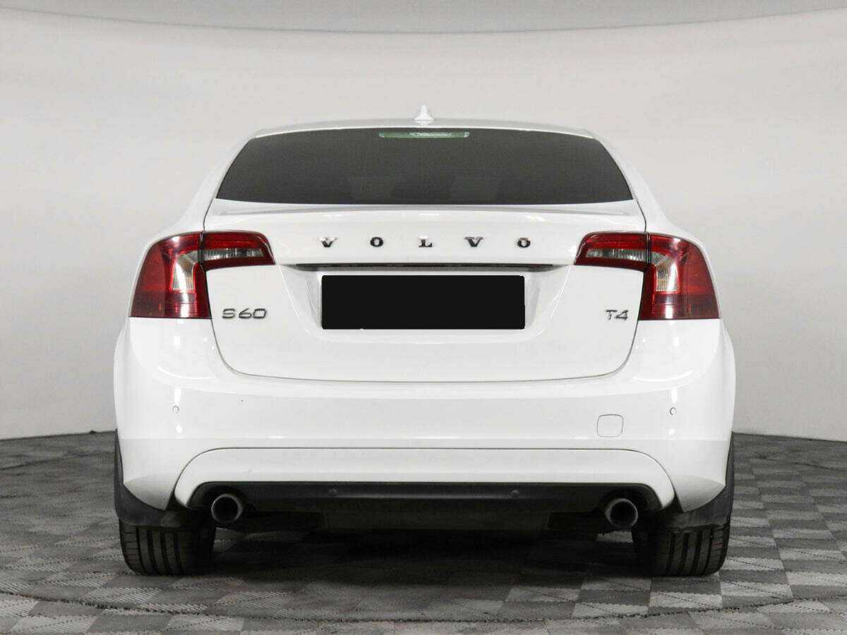 Купить Volvo S60 с пробегом. Фото: #4