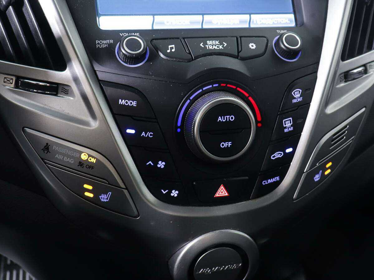 Купить Hyundai Veloster с пробегом. Фото: #13