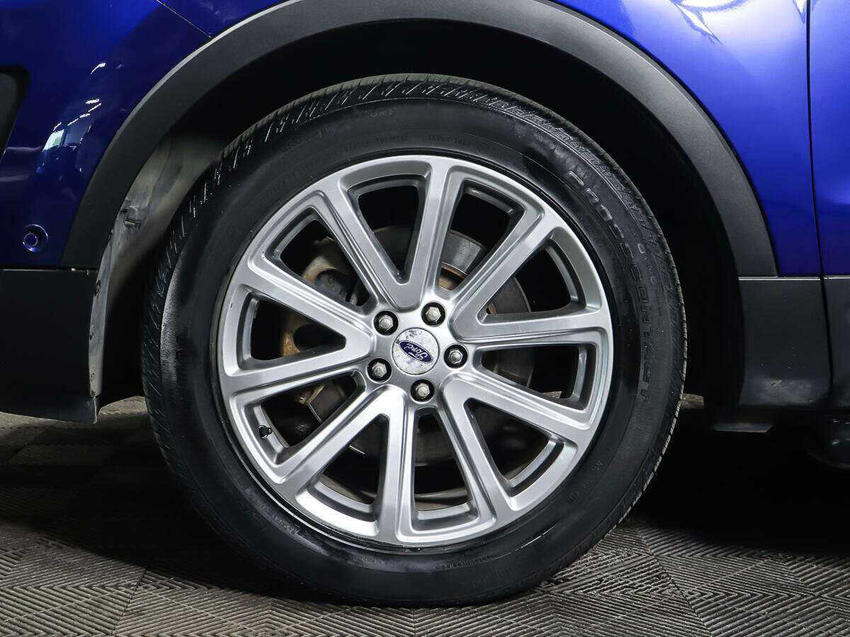 Купить Ford Explorer с пробегом. Фото: #23