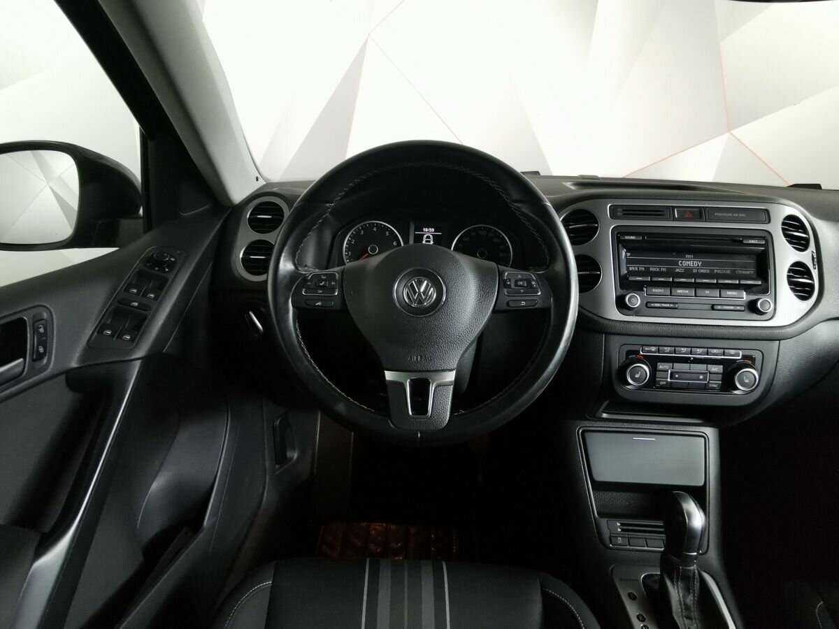 Купить Volkswagen Tiguan с пробегом. Фото: #14