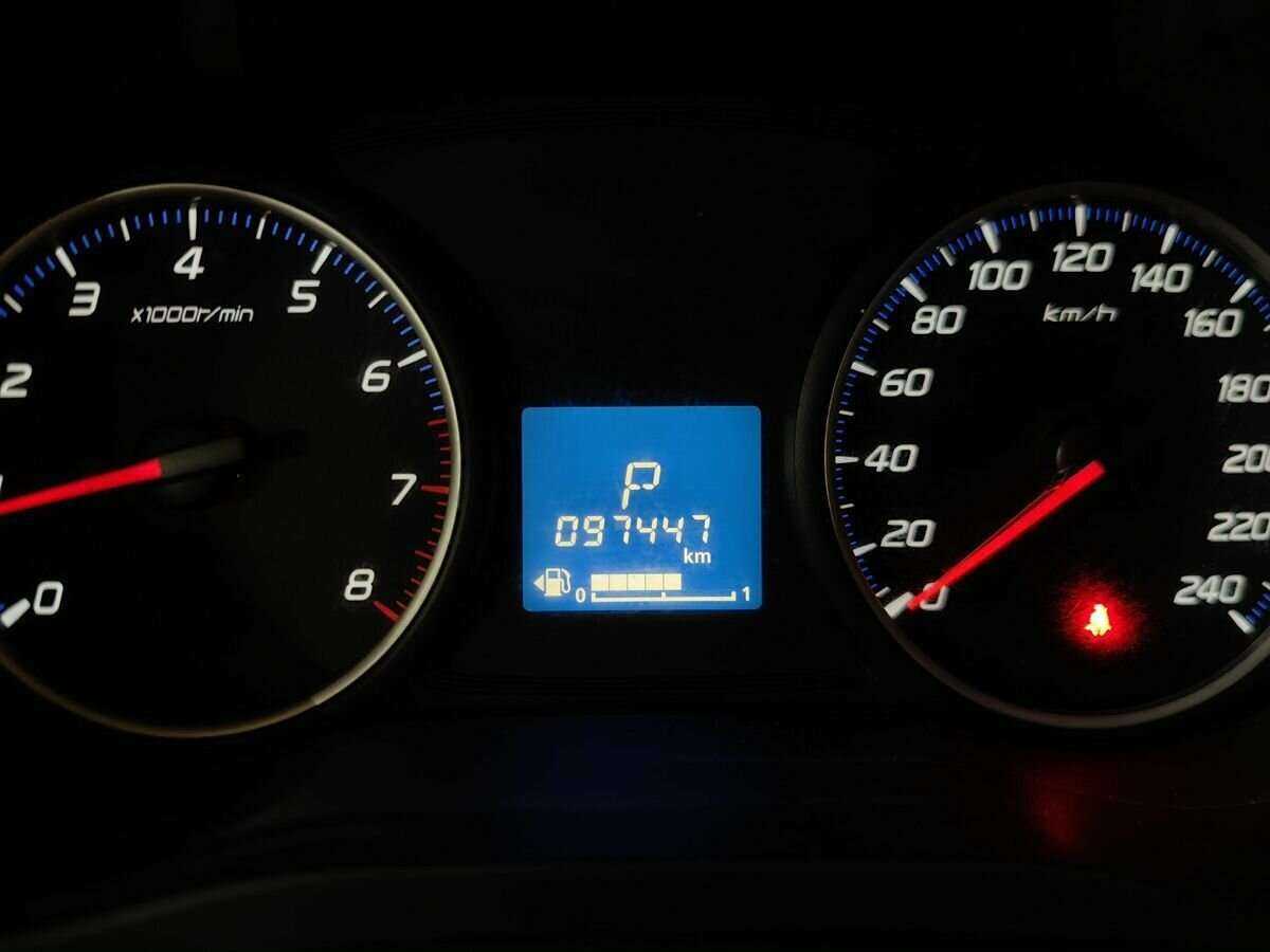 Купить Mitsubishi Outlander с пробегом. Фото: #14