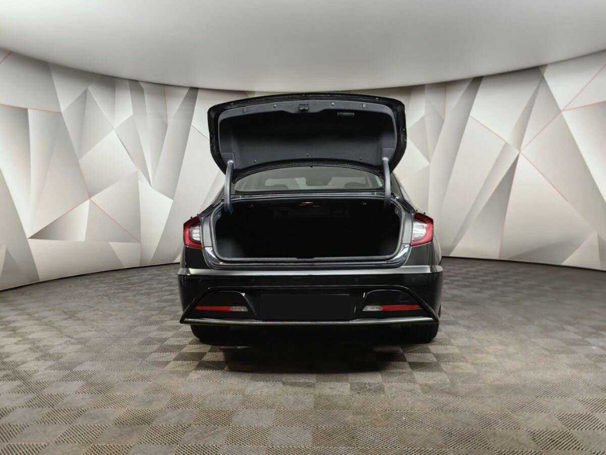 Купить Hyundai Sonata с пробегом. Фото: #9