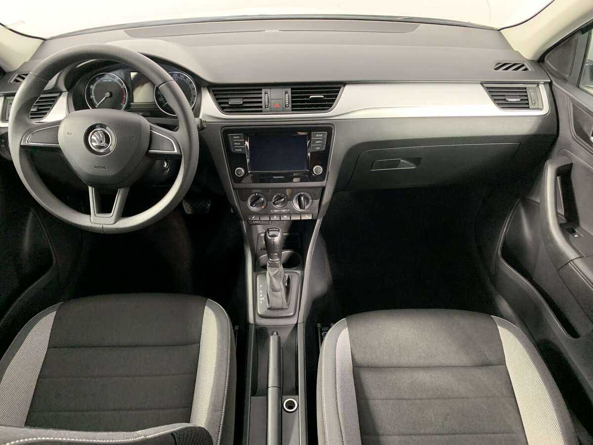 Купить Skoda Rapid с пробегом. Фото: #11