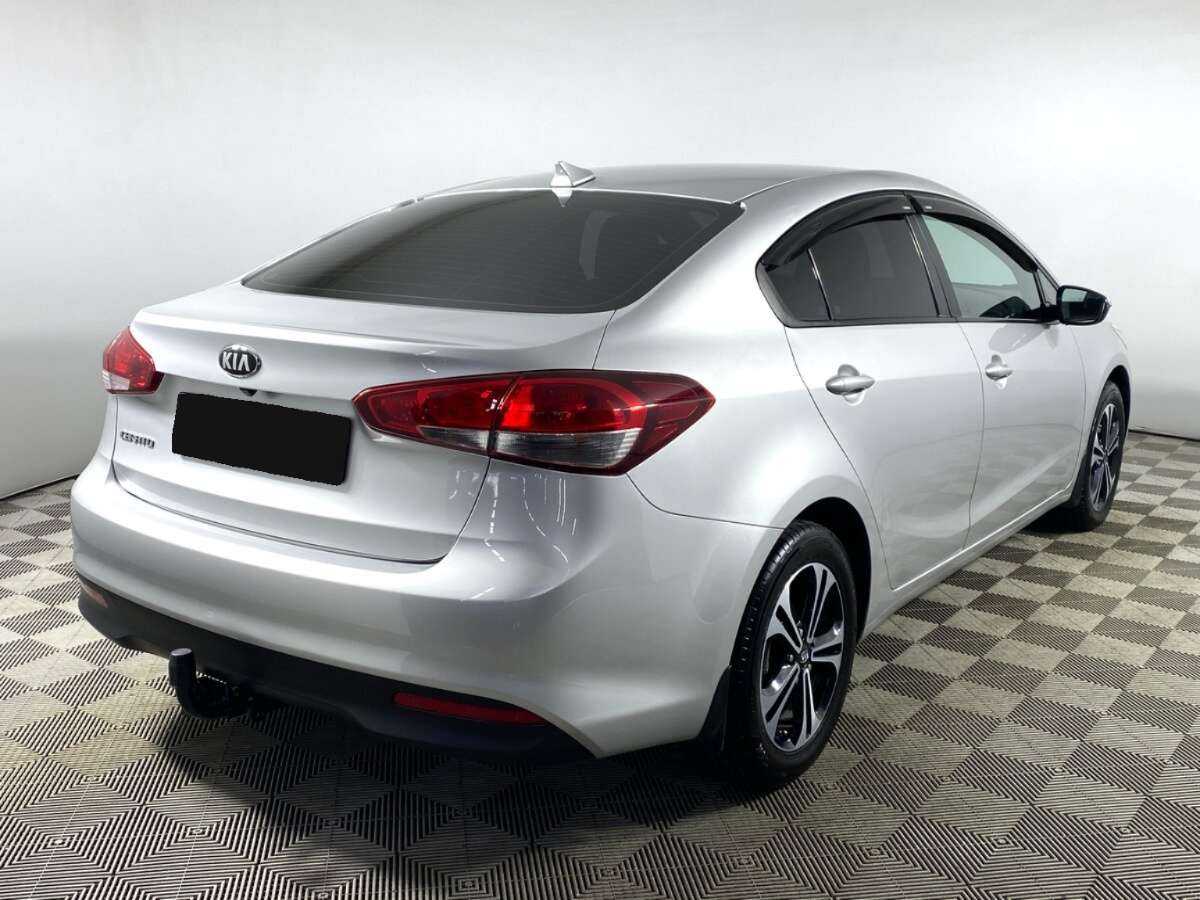 Купить Kia Cerato с пробегом. Фото: #4