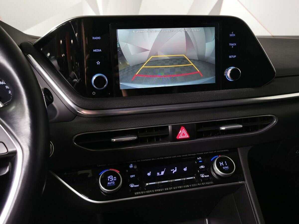 Купить Hyundai Sonata с пробегом. Фото: #17
