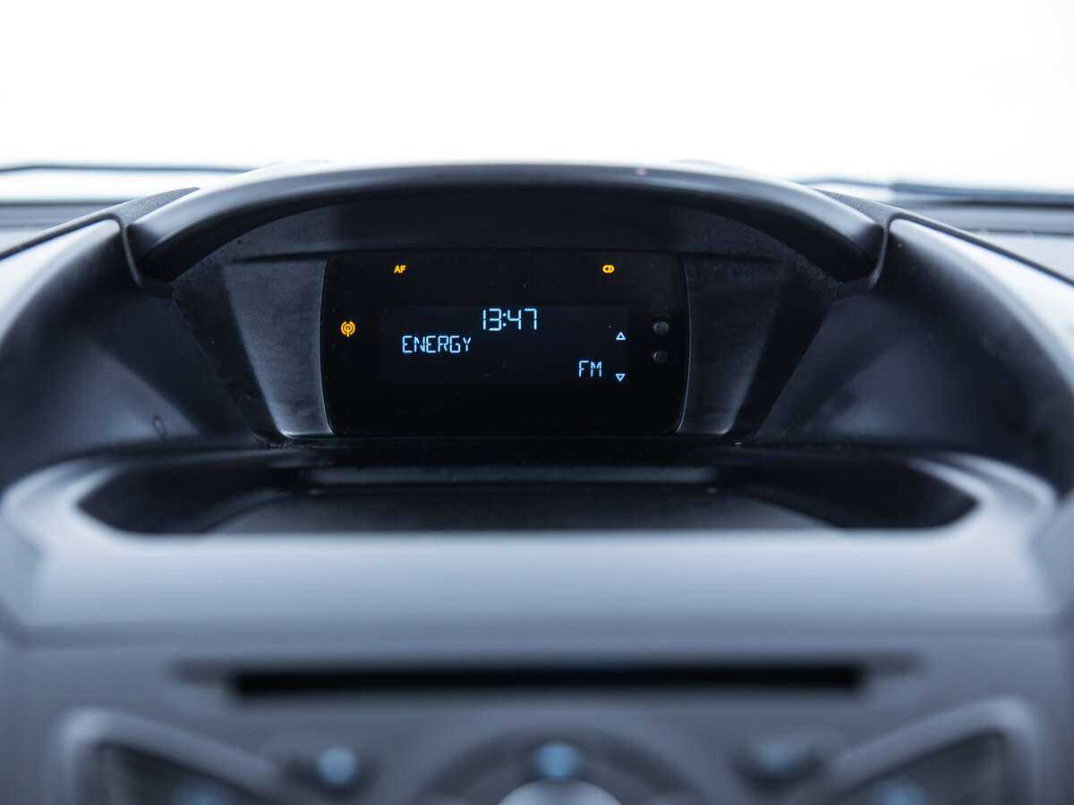 Купить Ford Kuga с пробегом. Фото: #12