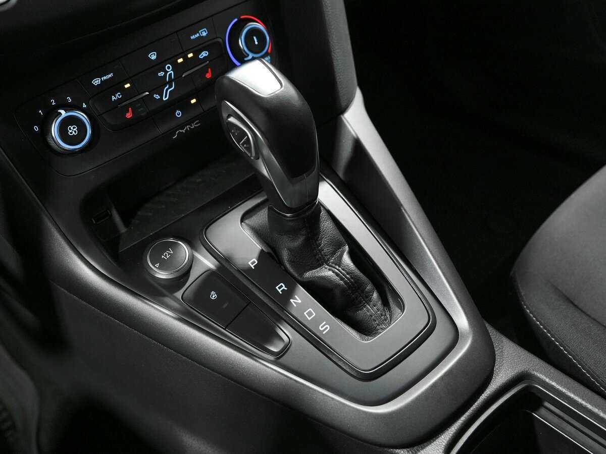 Купить Ford Focus с пробегом. Фото: #10