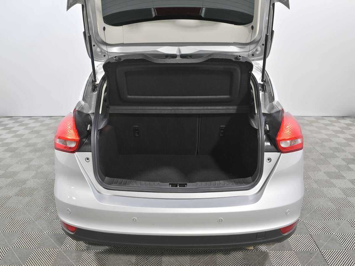Купить Ford Focus с пробегом. Фото: #14