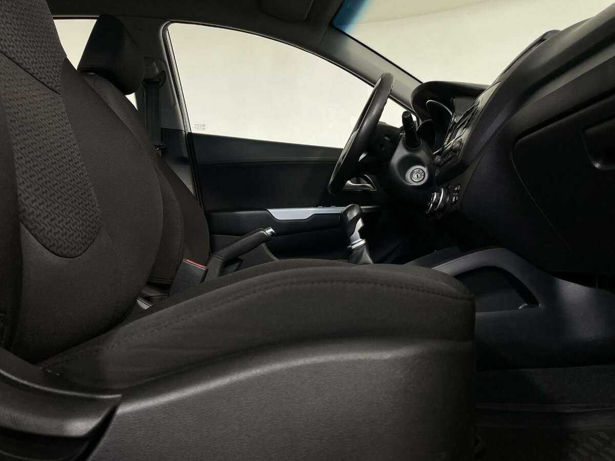 Купить Kia Rio с пробегом. Фото: #13