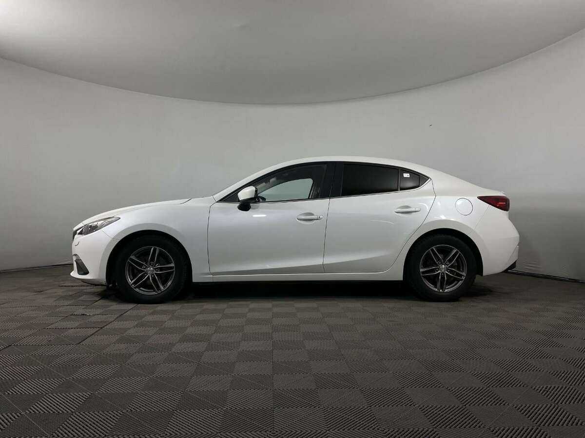 Купить Mazda 3 с пробегом. Фото: #4