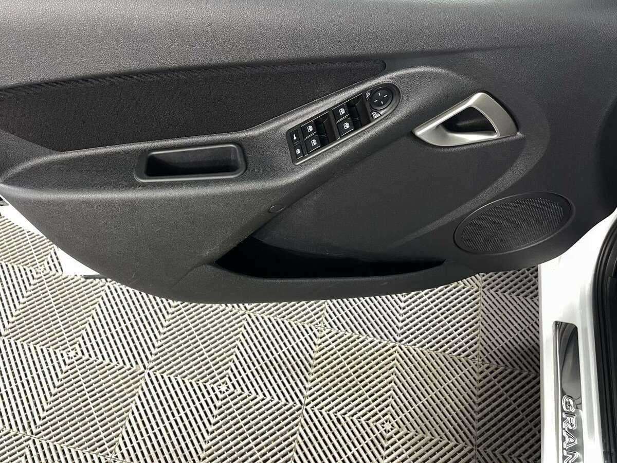 Купить Lada (ВАЗ) Granta с пробегом. Фото: #7